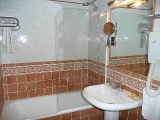 فندق دونا كاتالينا ماربيا