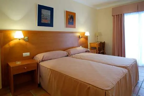 Hotel Dona Catalina 마르베야 3*,  스페인